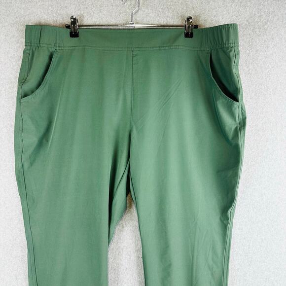 Eddie Bauer Womans Sz XXL Traveler Pants Pull On Green Hiking Camping Ankle - Picture 2 of 9